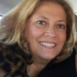 Meet your Posher, Dollina